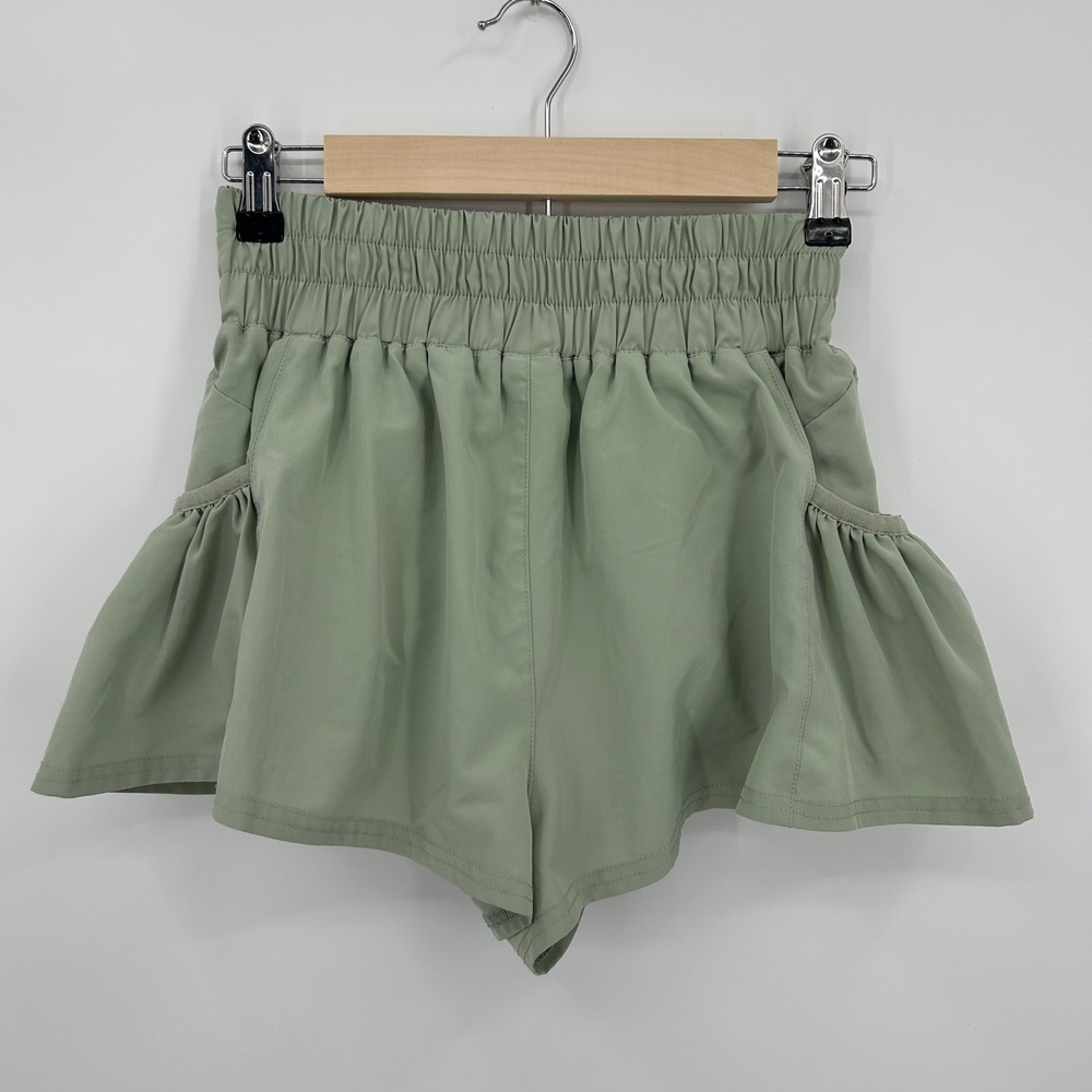 Love Tree Sage Green Ruffle Pocket Smocked Waist Active Shorts Small Antropology